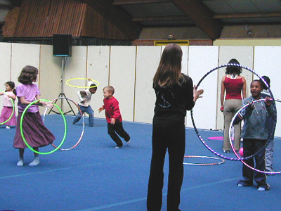 beaucoup de monde sur le praticable!