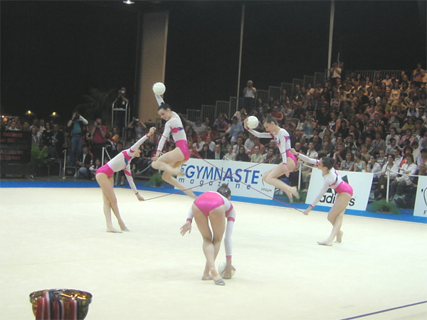  l'ensemble DF1 cadettes en action  Dreux - photo Dany Bino